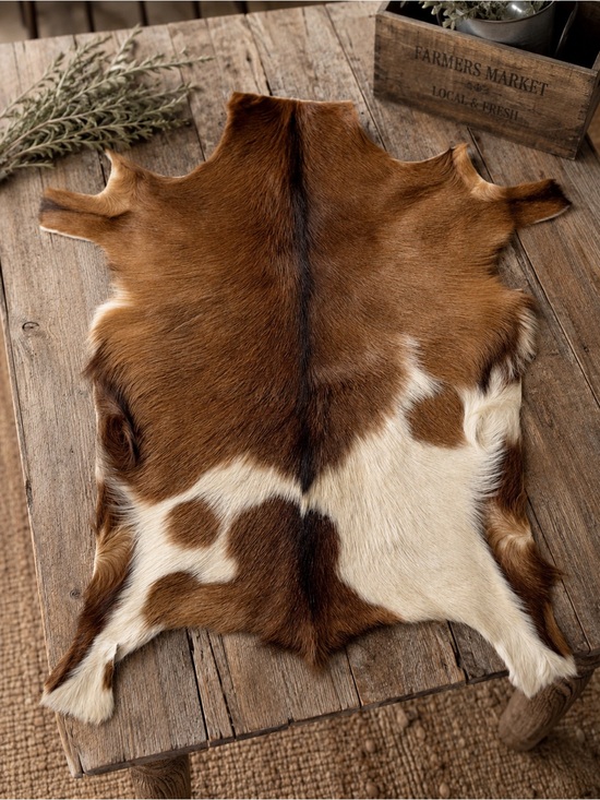 Other - Genuine Goatskin Fur Pelt 33” x 22” Natural Brown & Cream Rustic Hide